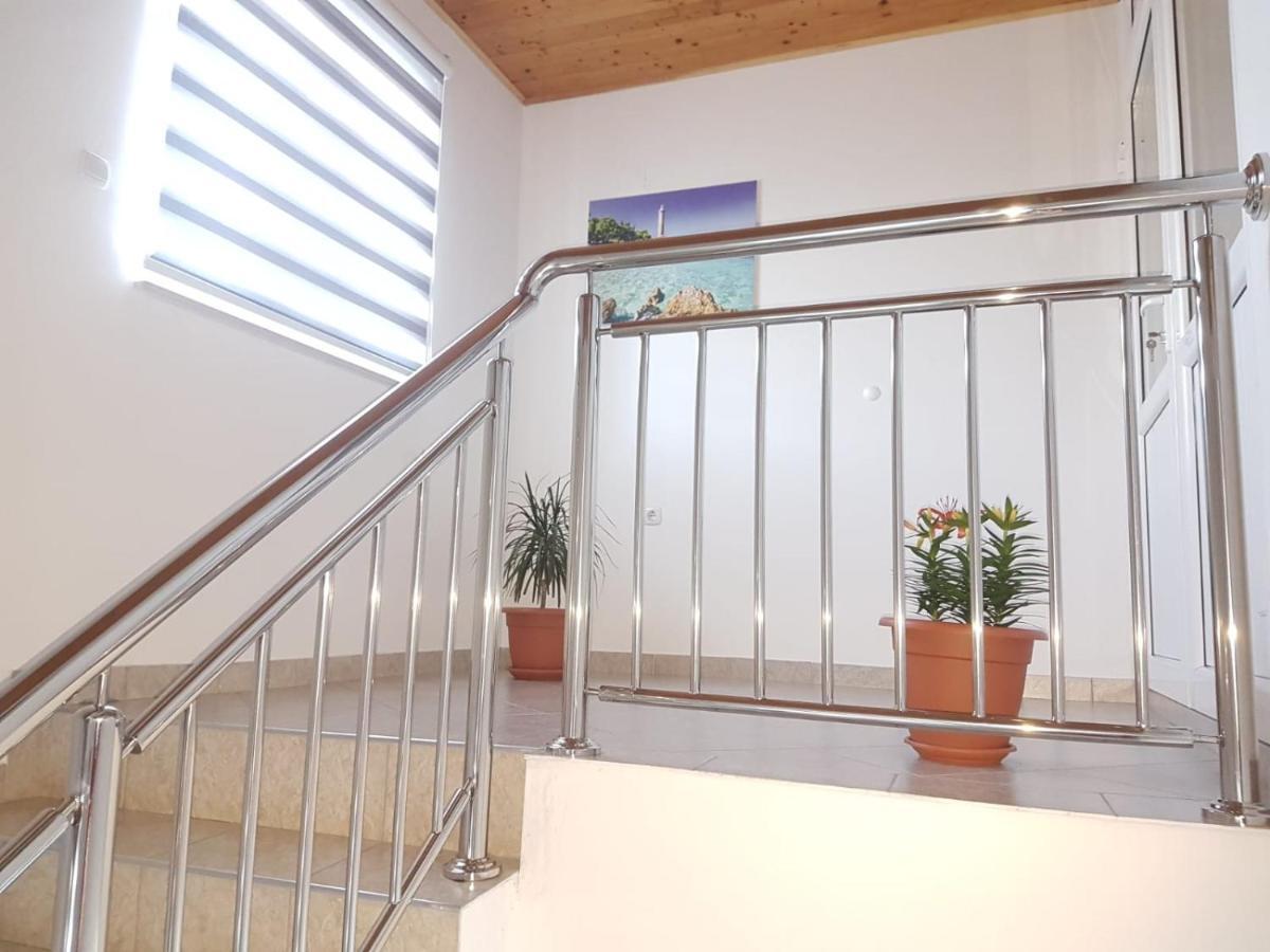 Apartmani Brigita Korenica Εξωτερικό φωτογραφία